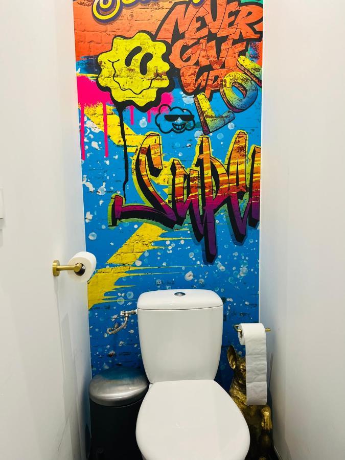 Capsule Street Art - Sauna- Jacuzzi - Playstation 5 - Billard - Netflix - Home Cinema - Terrasse Ντουαί Εξωτερικό φωτογραφία