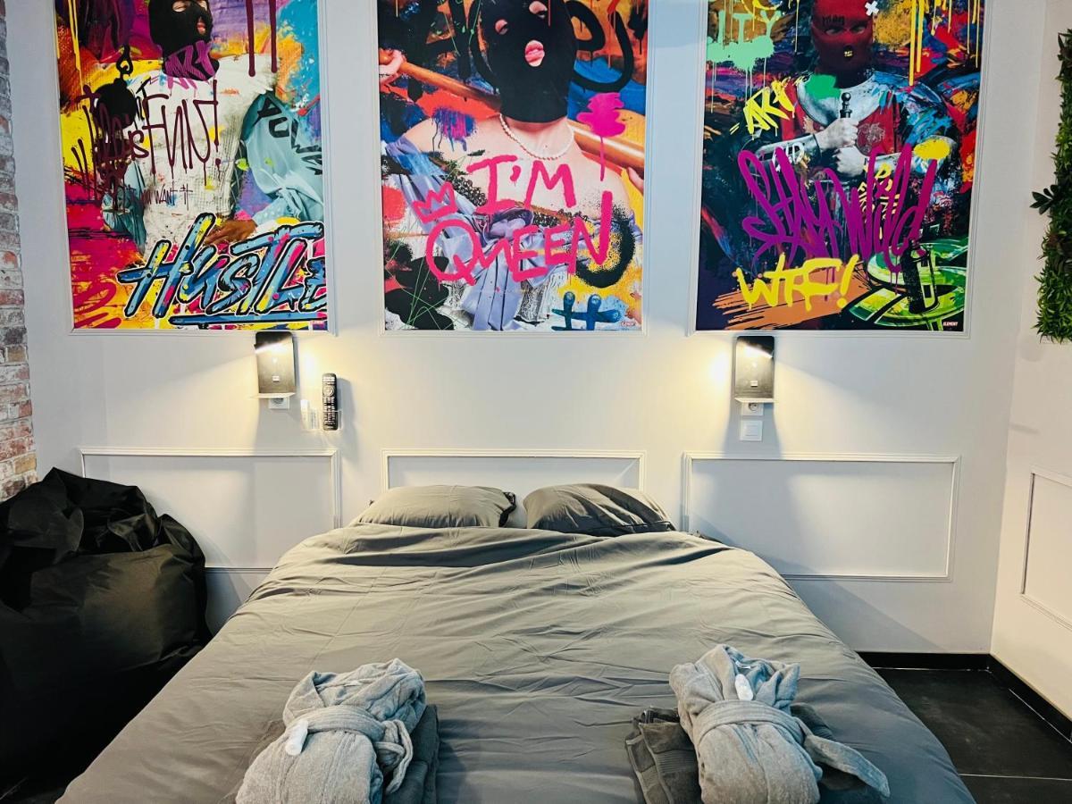 Capsule Street Art - Sauna- Jacuzzi - Playstation 5 - Billard - Netflix - Home Cinema - Terrasse Ντουαί Εξωτερικό φωτογραφία